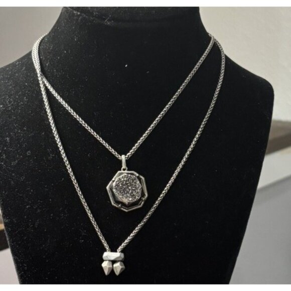 Kendra Scott Silver Lizzie Necklace With Platnum Drusy - Picture 4 of 5